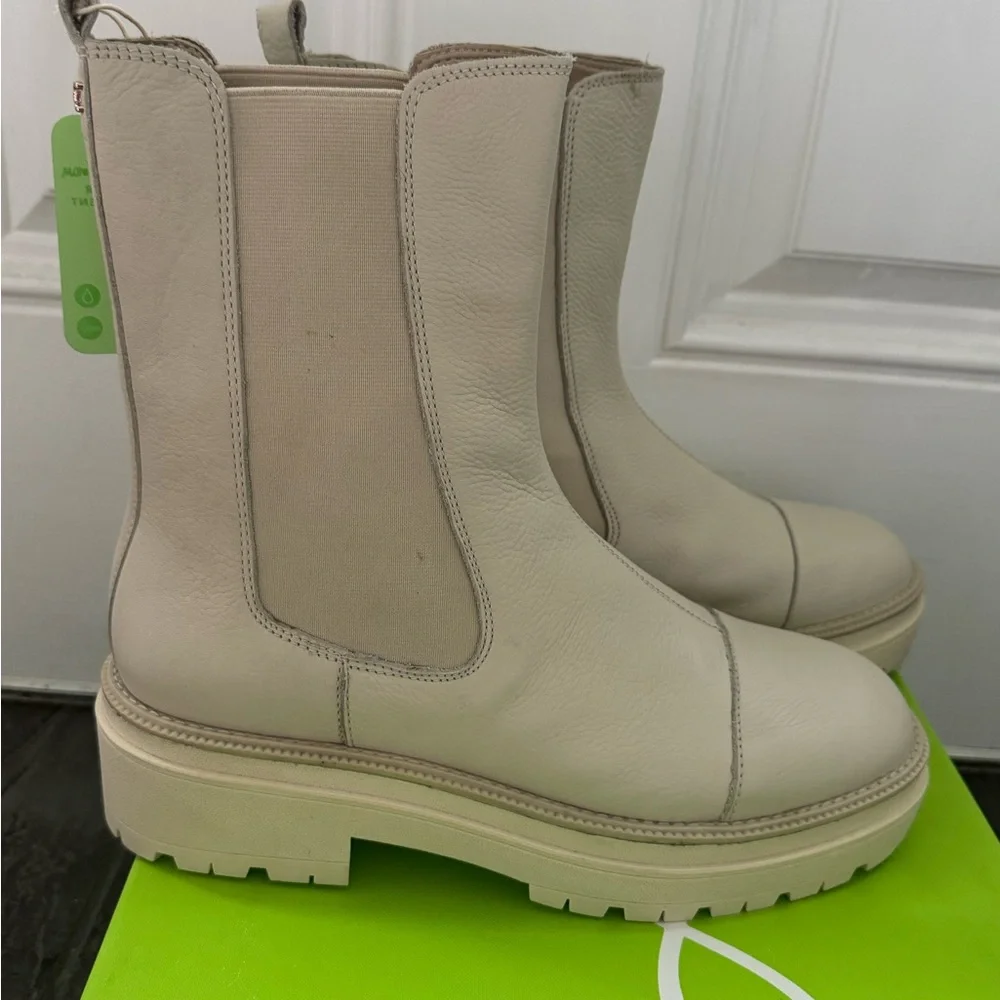 Sam Edelman Wellington Lug Sole Chelsea Boots Size 10‎ Ivory Leather shoes New